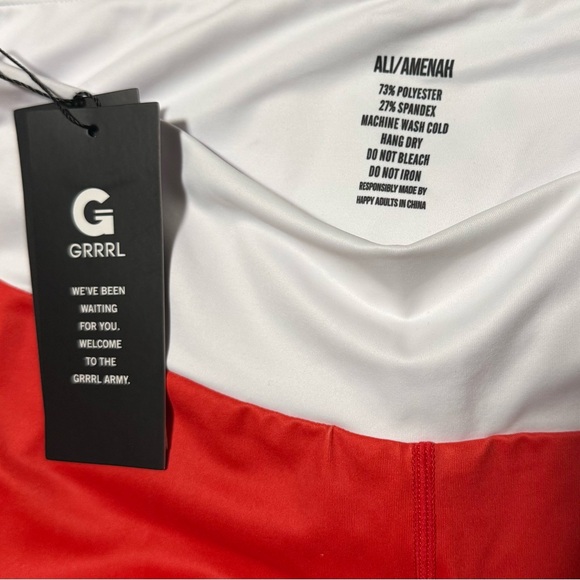 GRRRL Full Length Snake Leggings - Picture 4 of 7